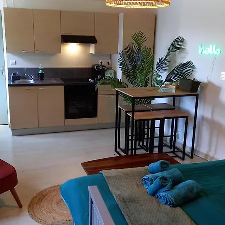 A 2 Pas Du Port, L'acapulco Apartment Fecamp